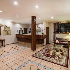 Howard Johnson By Wyndham Victoria