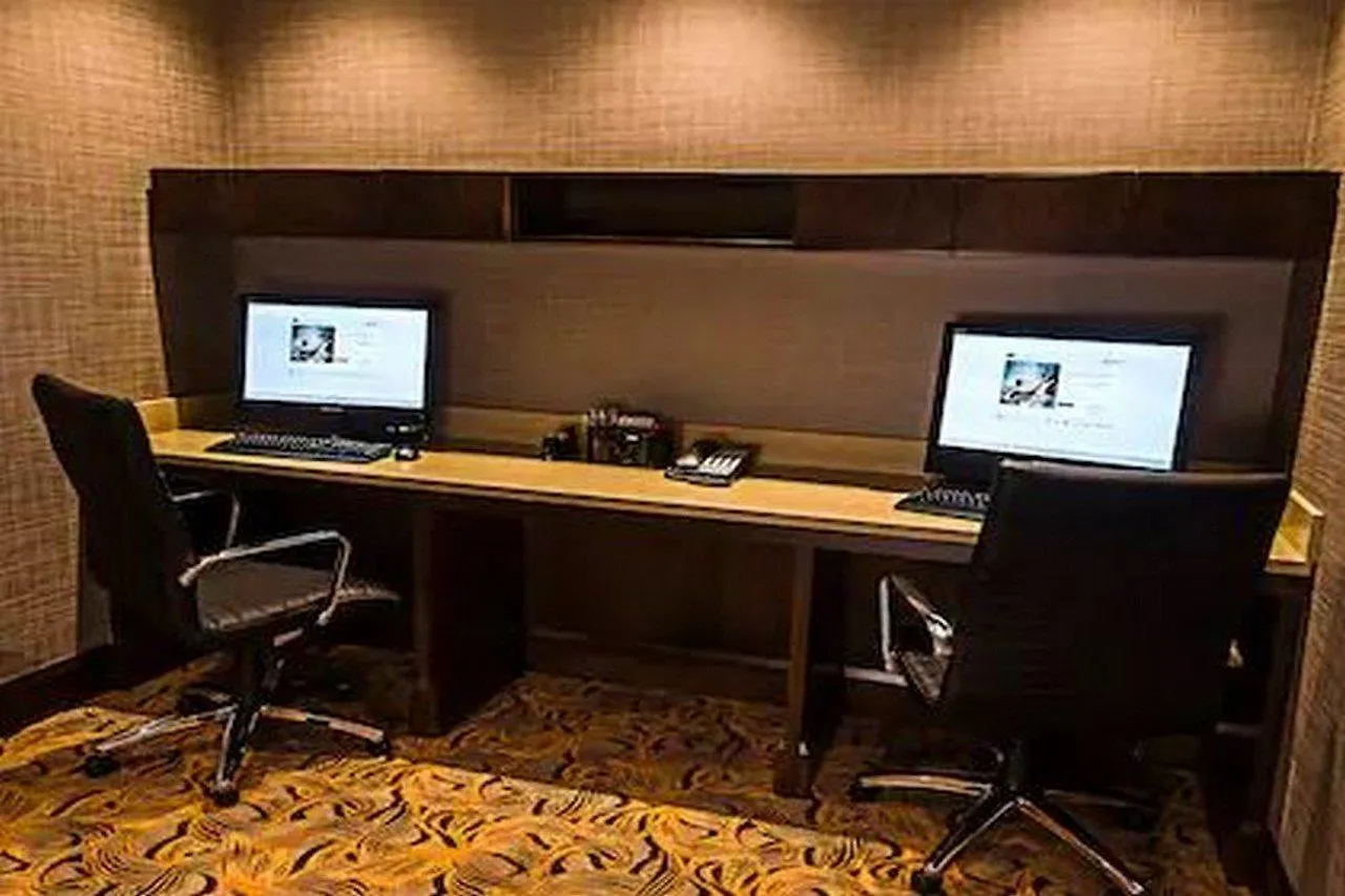 Hampton Inn By Hilton Ottawa Airport