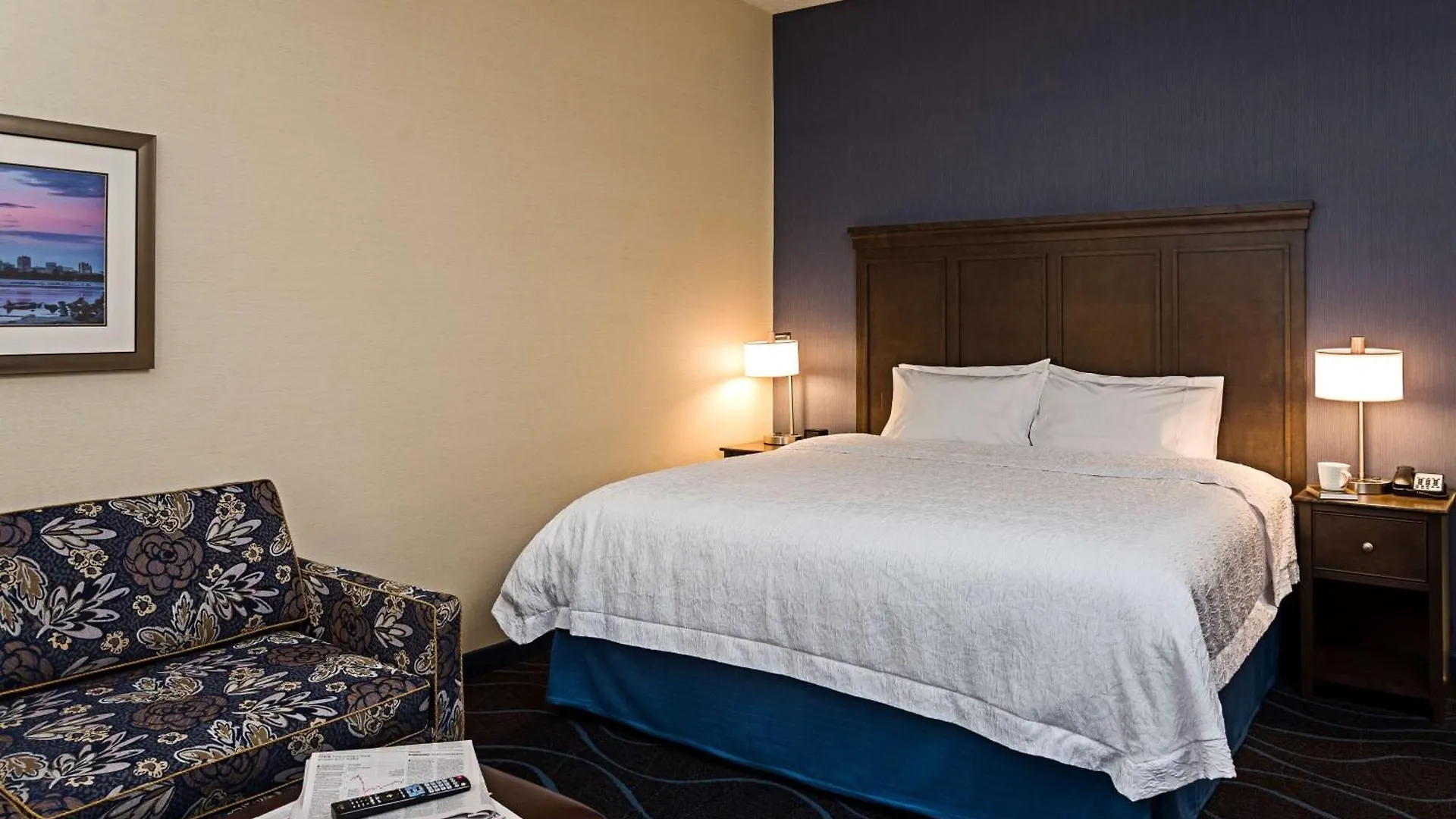 Hampton Inn By Hilton Ottawa Airport 3*,  Canada